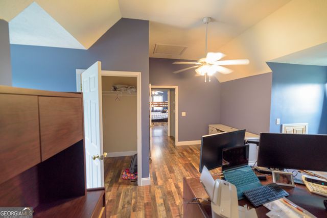 87 Westmoreland Rd, Cleveland, GA 30528