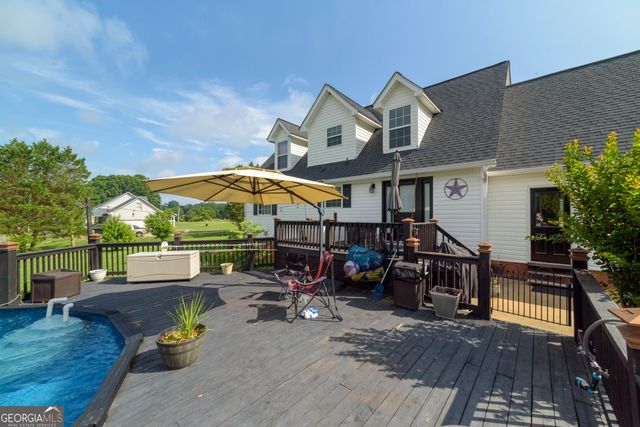 87 Westmoreland Rd, Cleveland, GA 30528