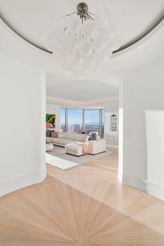 1 Dalton St 5801, Boston, MA 02199