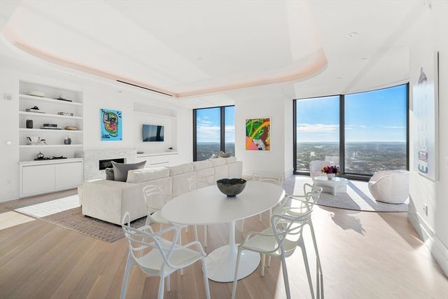 1 Dalton St 5801, Boston, MA 02199