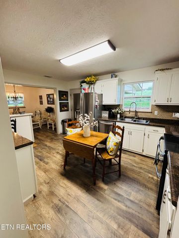 178 Kincaid Rd, Harrogate, TN 37752