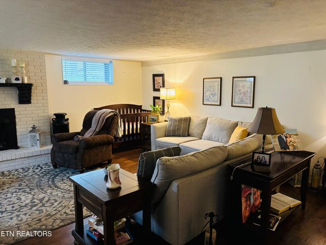 178 Kincaid Rd, Harrogate, TN 37752