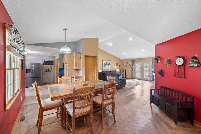 3838 State Route 752, Ashville, OH 43103