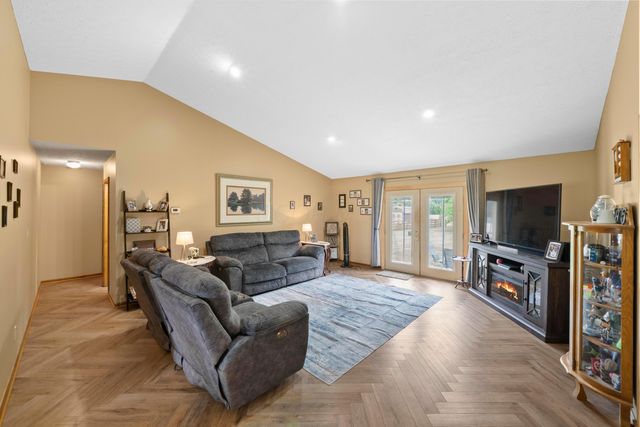 3838 State Route 752, Ashville, OH 43103
