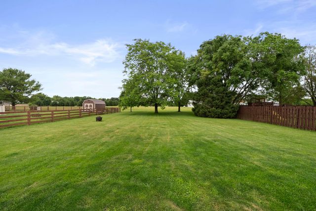 3838 State Route 752, Ashville, OH 43103