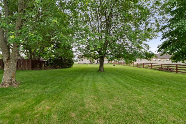 3838 State Route 752, Ashville, OH 43103