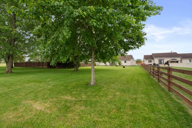 3838 State Route 752, Ashville, OH 43103