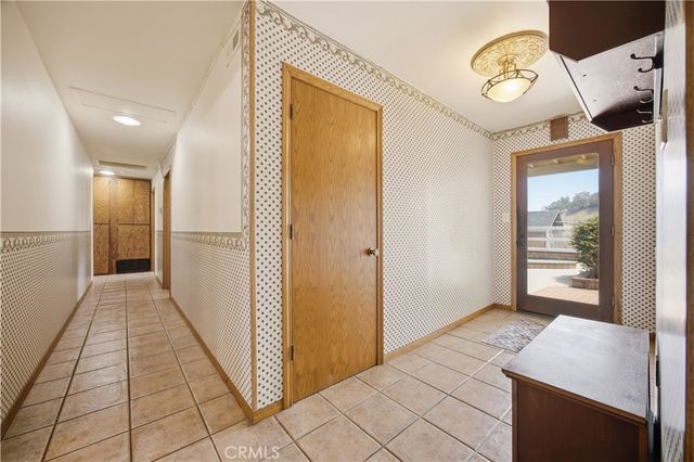 10170 Maude Ave, Sunland, CA 91040