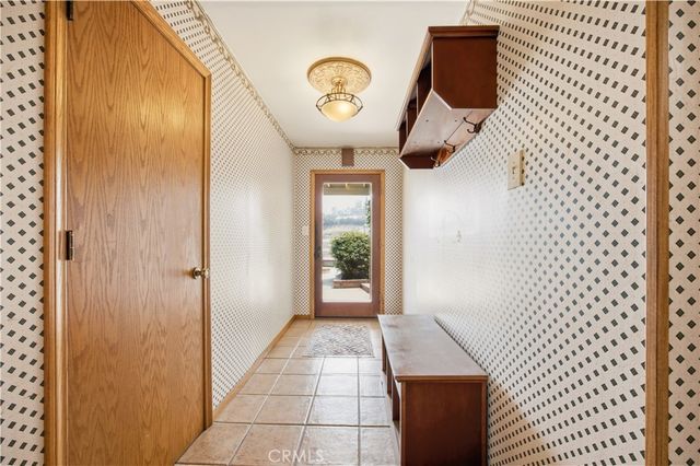 10170 Maude Ave, Sunland, CA 91040