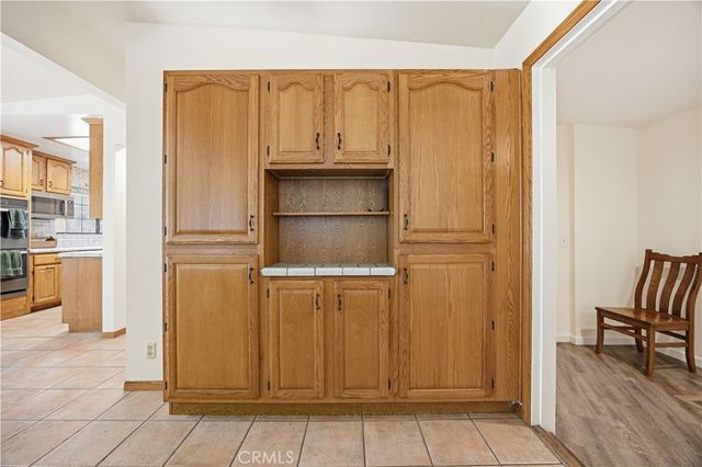 10170 Maude Ave, Sunland, CA 91040