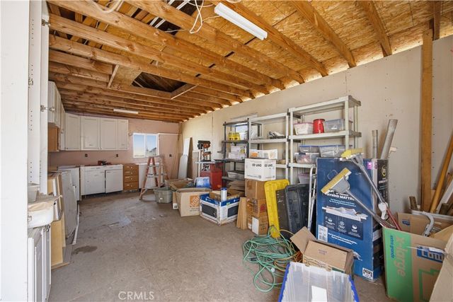 10170 Maude Ave, Sunland, CA 91040