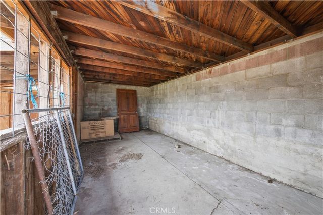 10170 Maude Ave, Sunland, CA 91040