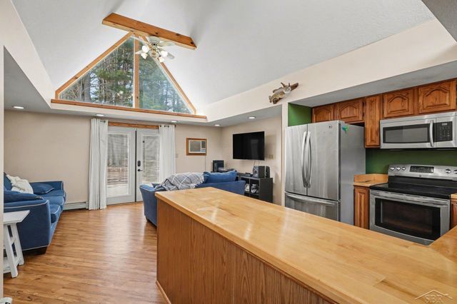 833 Newman Street, East Tawas, MI 48730