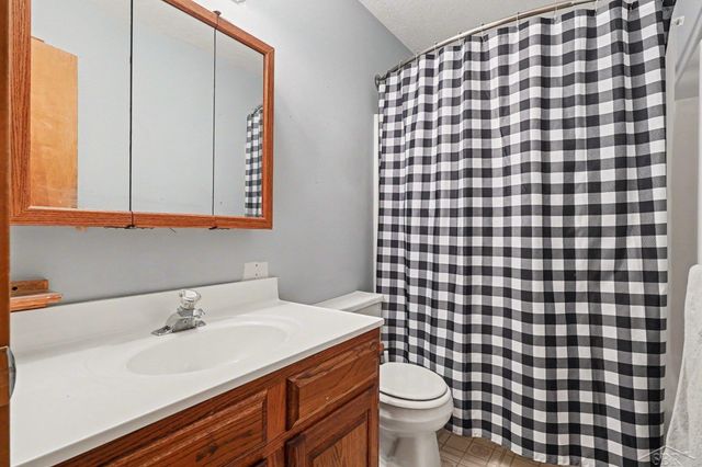 833 Newman Street, East Tawas, MI 48730