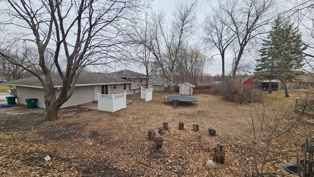 175 Juniper Lane, Apple Valley, MN 55124