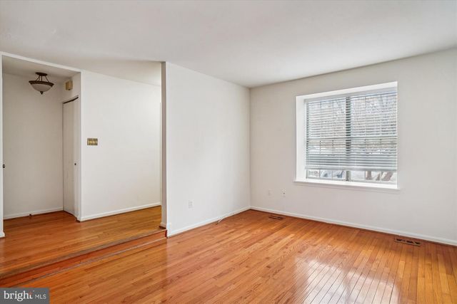 3835 FERRARA DR, Silver Spring, MD 20906