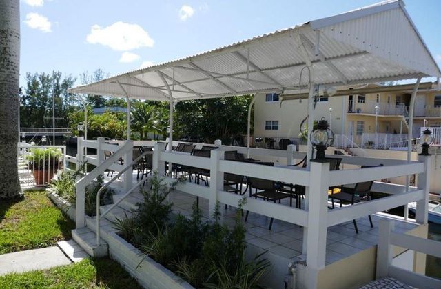 1820 Venice Park Drive 205, North Miami, FL 33181