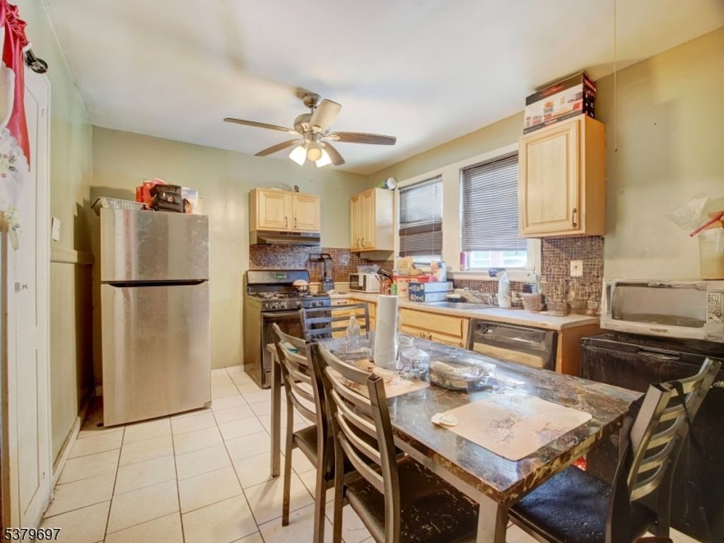 170 Oakland Ter 2, Newark City, NJ 07106 — photo 3