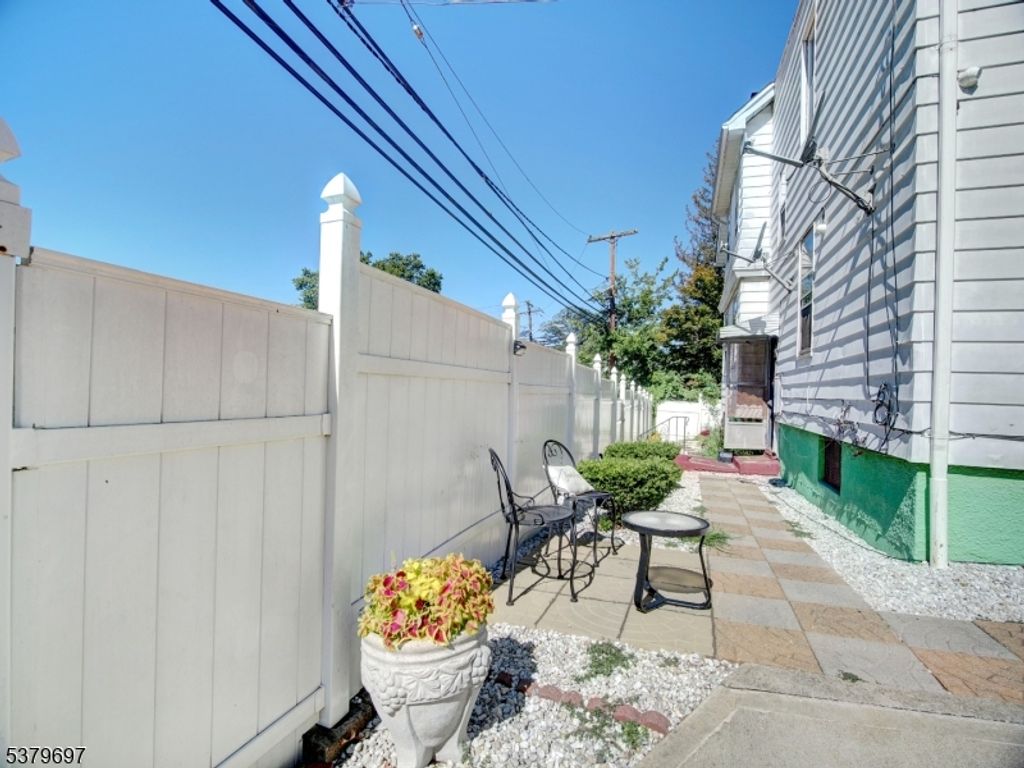 170 Oakland Ter 2, Newark City, NJ 07106 — photo 5