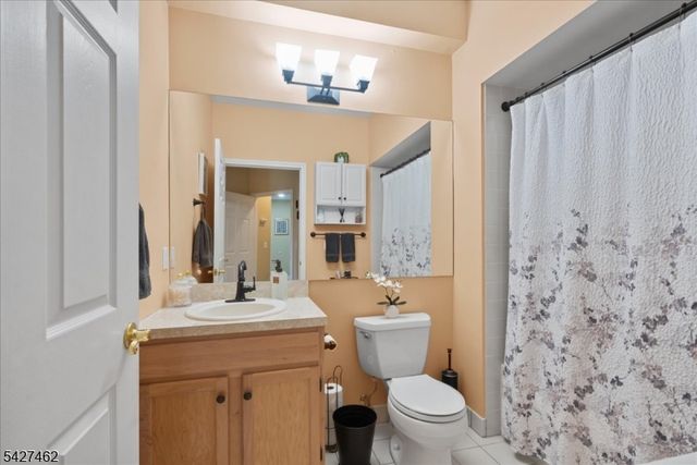 9224 Richmond Rd 224, West Milford Twp., NJ 07480