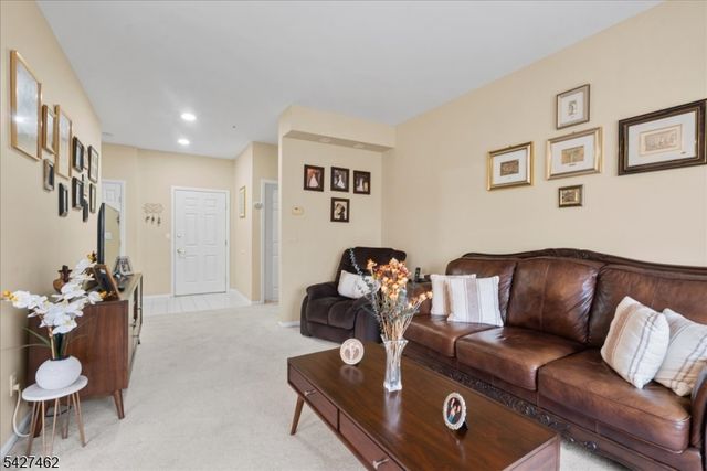 9224 Richmond Rd 224, West Milford Twp., NJ 07480