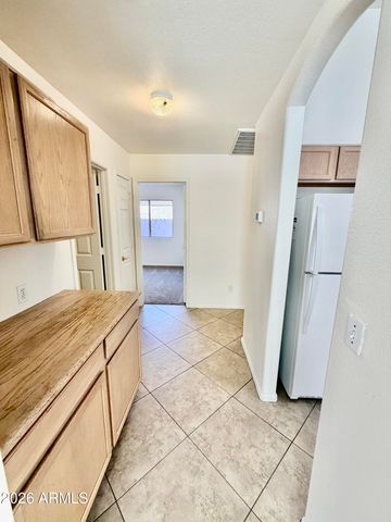 141 W SHANNON Street, Gilbert, AZ 85233