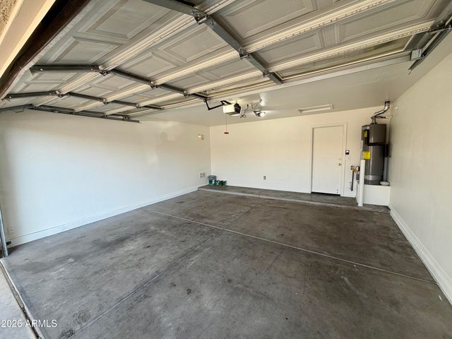 141 W SHANNON Street, Gilbert, AZ 85233