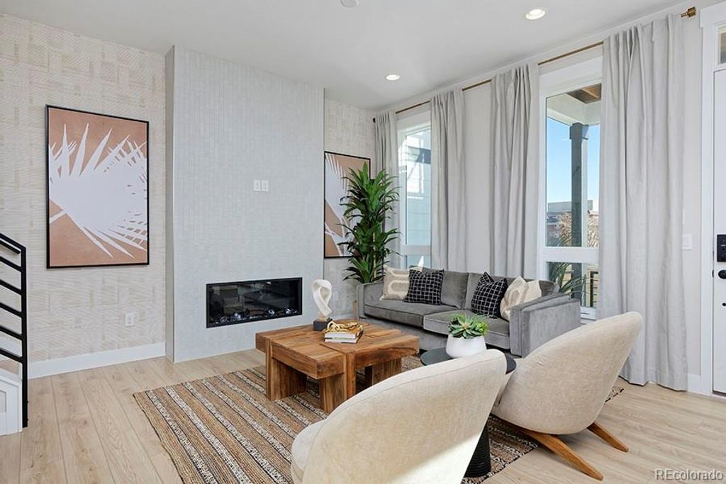 3138 W Bonfils Place, Denver, CO 80236