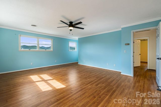 95 Friendship Road, Burnsville, NC 28714
