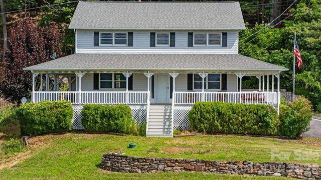 95 Friendship Road, Burnsville, NC 28714