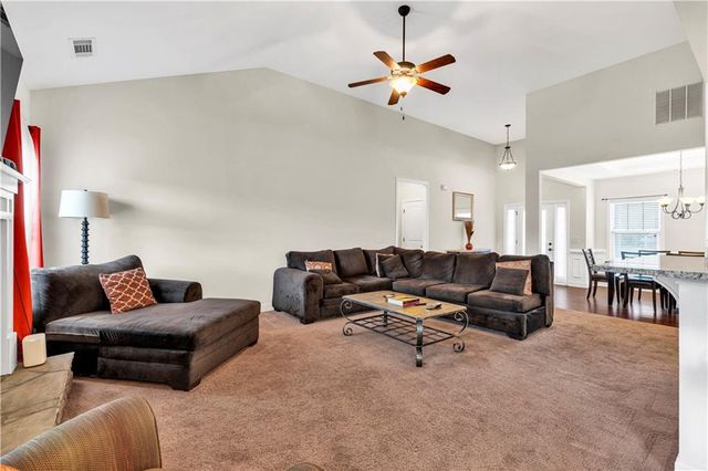95 Summerlyn Drive, Hiram, GA 30141