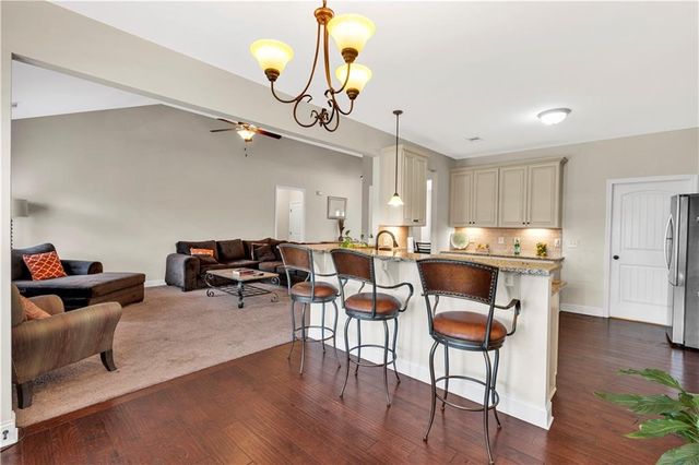 95 Summerlyn Drive, Hiram, GA 30141