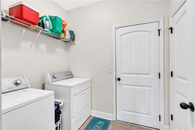 95 Summerlyn Drive, Hiram, GA 30141
