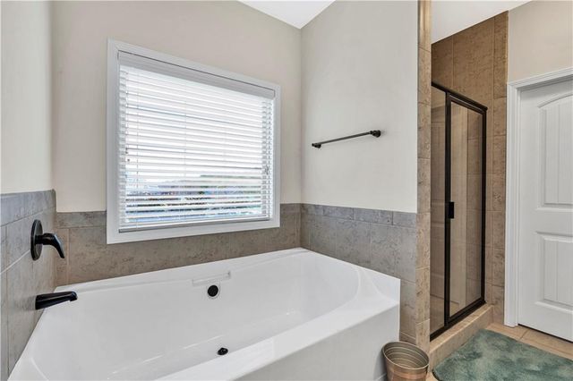 95 Summerlyn Drive, Hiram, GA 30141