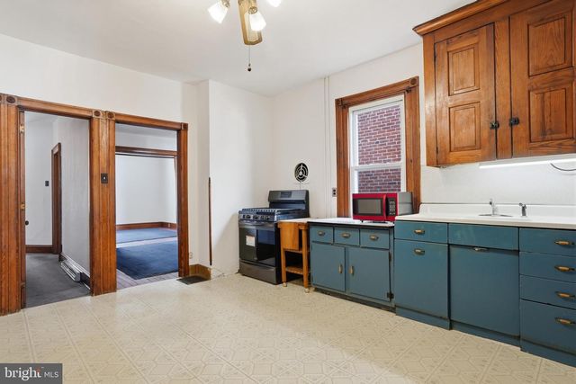 629 JUNIPER ST, Quakertown, PA 18951