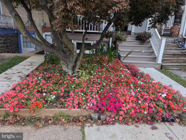 629 JUNIPER ST, Quakertown, PA 18951