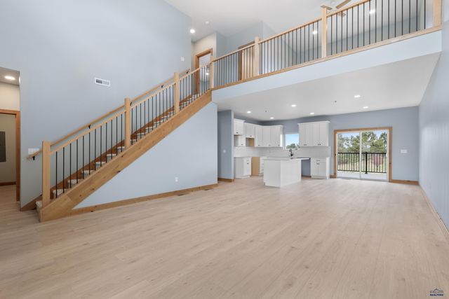4643 WICKHAM CT, Rapid City, SD 57702