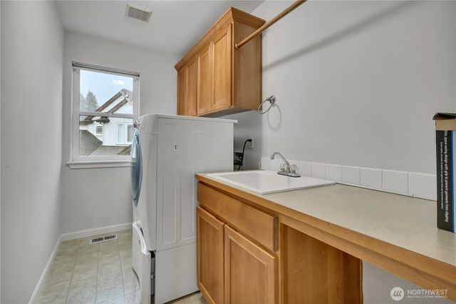 12006 183rd Street E, Puyallup, WA 98374