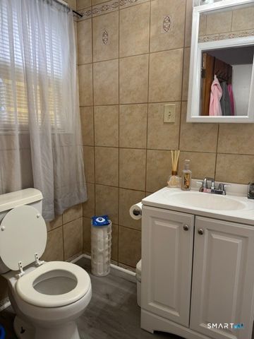 66 Windsor Avenue, Meriden, CT 06451