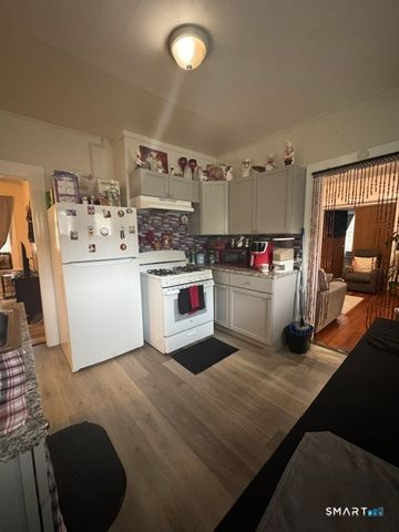 66 Windsor Avenue, Meriden, CT 06451