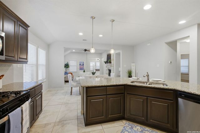 14406 RIFLEMAN RD, San Antonio, TX 78254