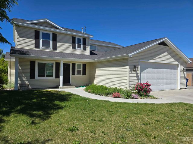 322 Linden Ave, Twin Falls, ID 83301