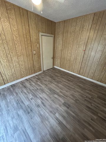 239 Hawthorne, San Antonio, TX 78214
