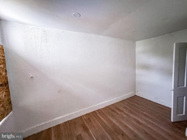 319 E 13TH ST, Wilmington, DE 19801