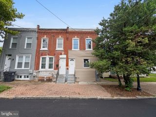 319 E 13TH ST, Wilmington, DE 19801