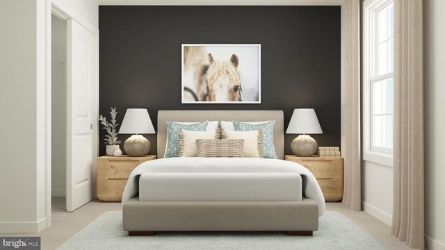 102 OLD SCHOOL HOUSE RD, Sicklerville, NJ 08081