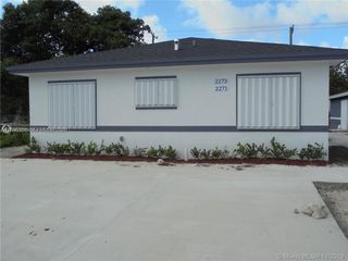 2271/2273 NW 66th Street, Miami, FL 33147
