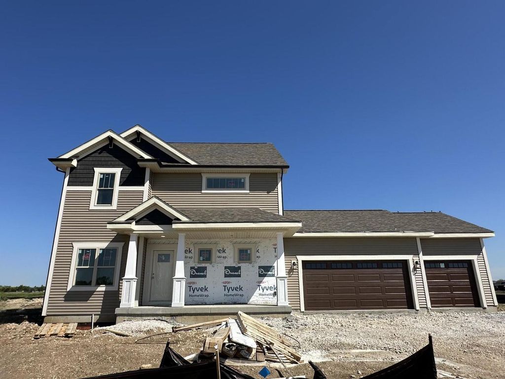 1721 Hammock LANE, Oconomowoc, WI 53066