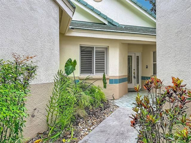 15886 SANCTUARY DRIVE, Tampa, FL 33647