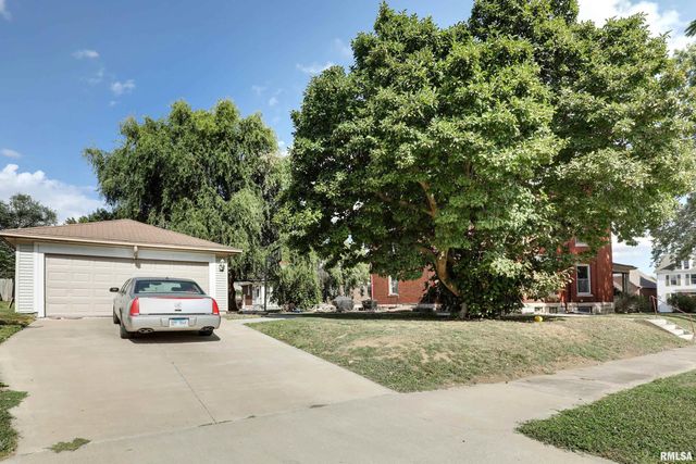 1038 S 12TH Street, Quincy, IL 62301